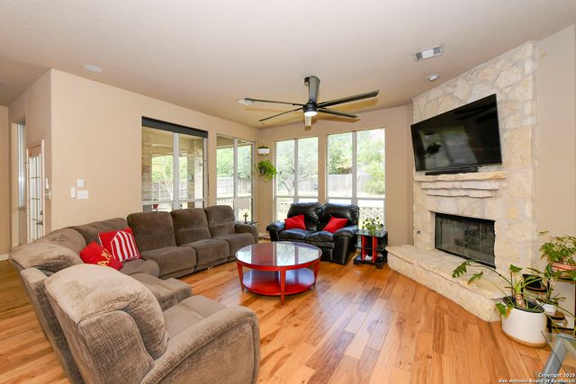 14 Gazelle Fld, San Antonio, TX 78258