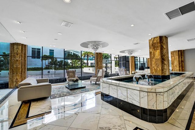 2751 S Ocean Drive 302s, Hollywood, FL 33019