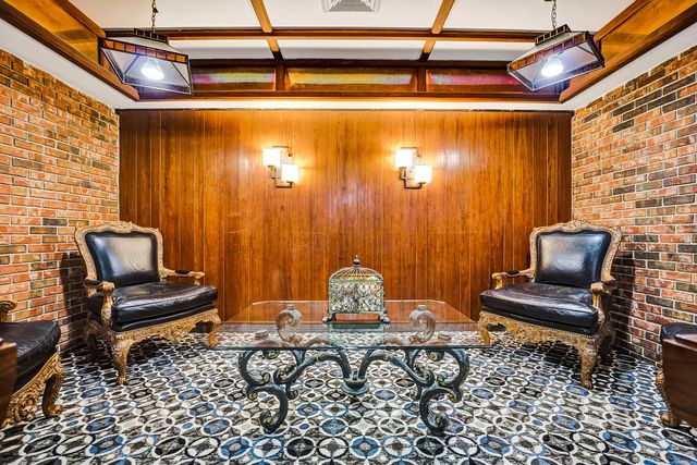 2751 S Ocean Drive 302s, Hollywood, FL 33019