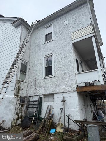 513 W MULBERRY ST, Shamokin, PA 17872