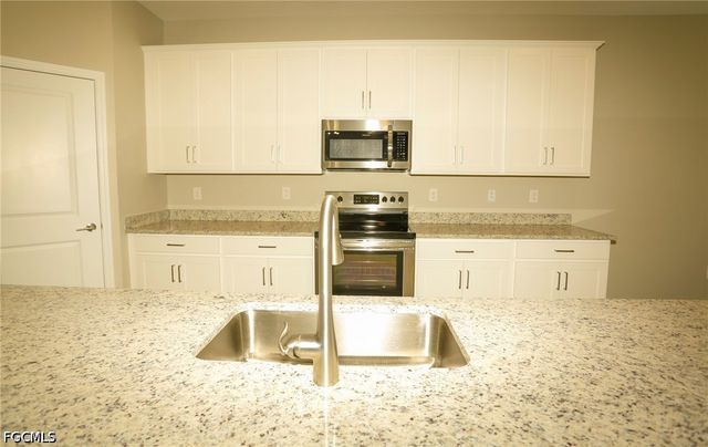 11380 Canopy LOOP, Fort Myers, FL 33913