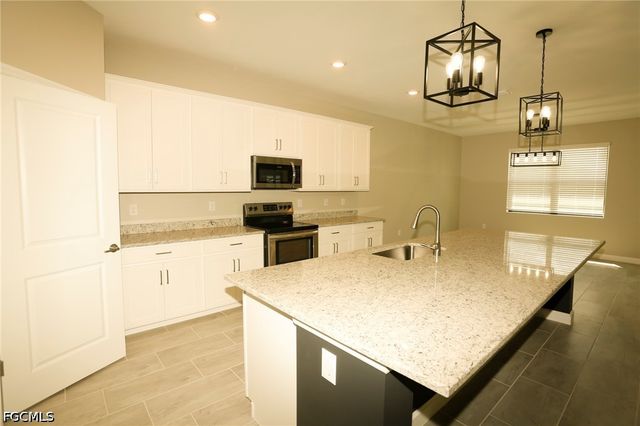 11380 Canopy LOOP, Fort Myers, FL 33913