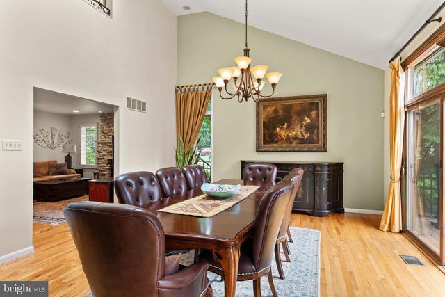 780 PANORAMA RD, Villanova, PA 19085