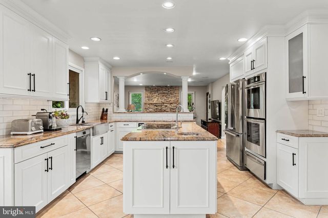 780 PANORAMA RD, Villanova, PA 19085