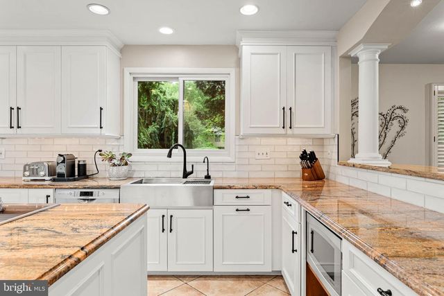780 PANORAMA RD, Villanova, PA 19085