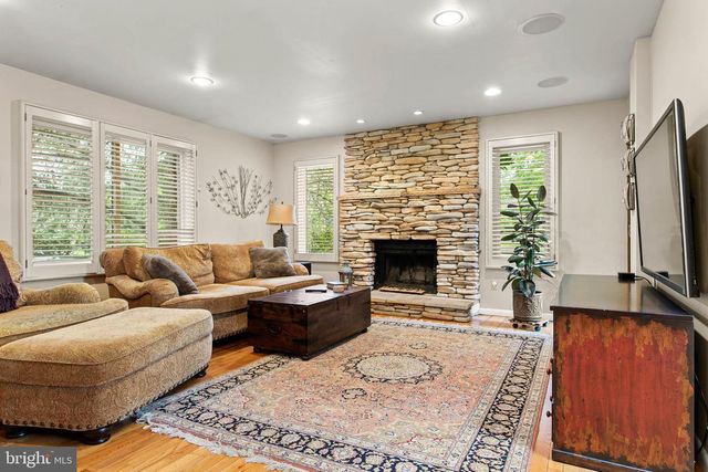 780 PANORAMA RD, Villanova, PA 19085