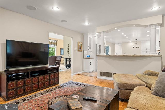 780 PANORAMA RD, Villanova, PA 19085