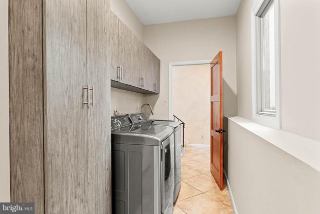 780 PANORAMA RD, Villanova, PA 19085