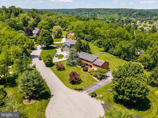 780 PANORAMA RD, Villanova, PA 19085