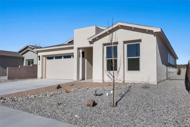 75 Cadena Loop, Los Alamos, NM 87547