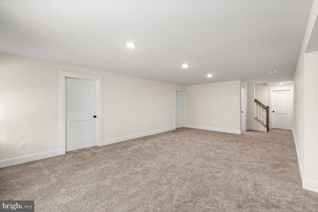 111 HUNTINGTON HILLS LN, Fredericksburg, VA 22401