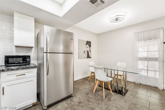5576 West Rochelle Avenue 43C, Las Vegas, NV 89103