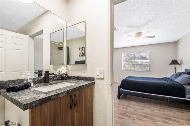 5576 West Rochelle Avenue 43C, Las Vegas, NV 89103