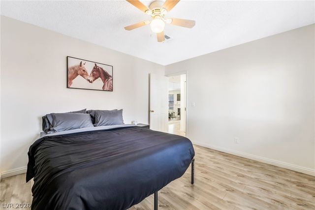 5576 West Rochelle Avenue 43C, Las Vegas, NV 89103