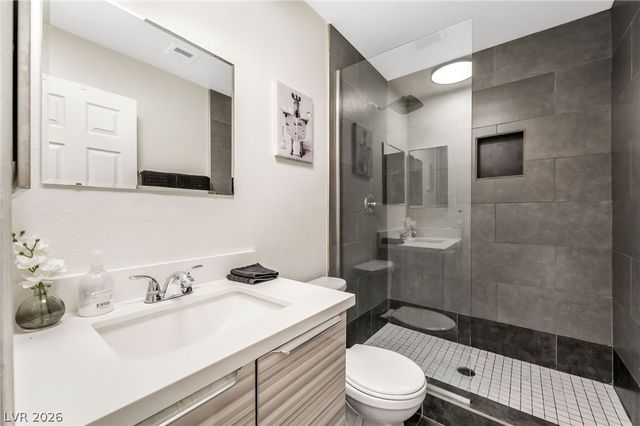 5576 West Rochelle Avenue 43C, Las Vegas, NV 89103
