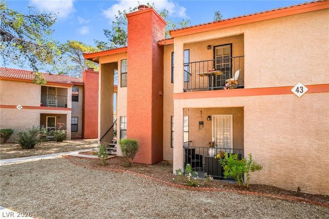 5576 West Rochelle Avenue 43C, Las Vegas, NV 89103