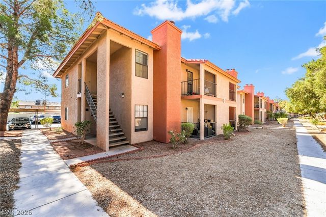 5576 West Rochelle Avenue 43C, Las Vegas, NV 89103