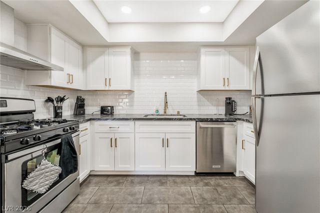 5576 West Rochelle Avenue 43C, Las Vegas, NV 89103