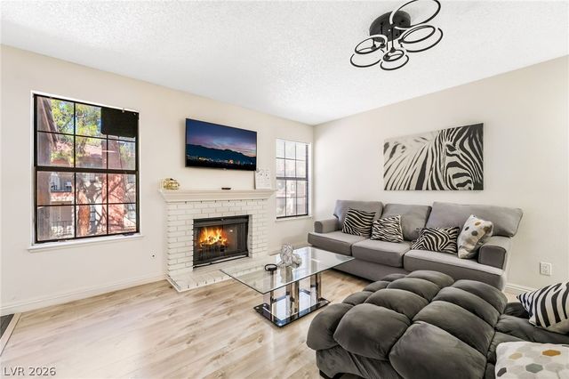 5576 West Rochelle Avenue 43C, Las Vegas, NV 89103
