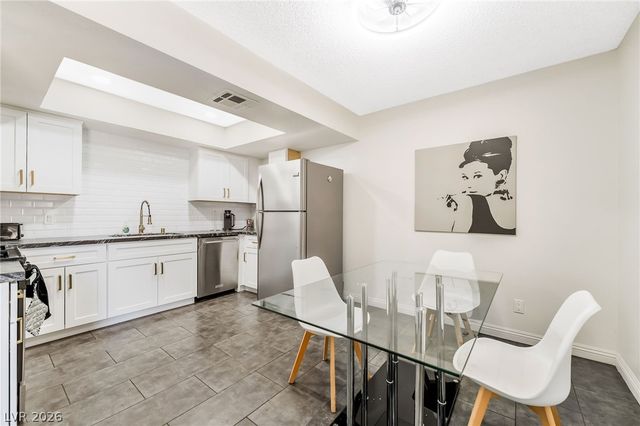 5576 West Rochelle Avenue 43C, Las Vegas, NV 89103