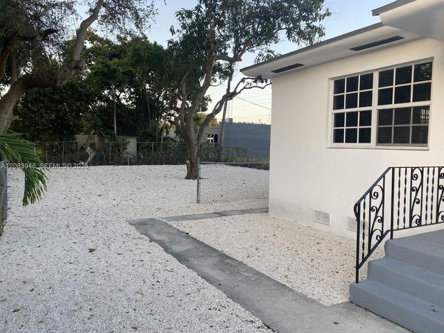 217 NW 48th Street 2, Miami, FL 33127