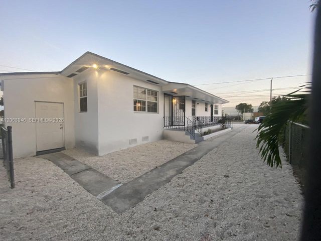 217 NW 48th Street 2, Miami, FL 33127