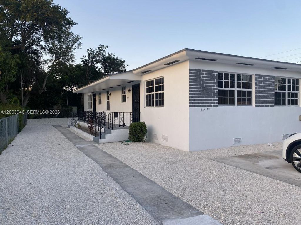 217 NW 48th Street 2, Miami, FL 33127