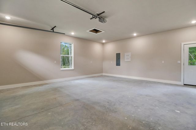 365 Annabelle Way, Jamestown, TN 38556