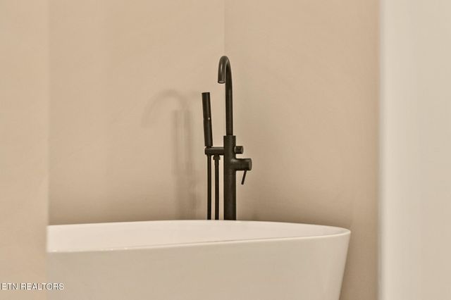 365 Annabelle Way, Jamestown, TN 38556