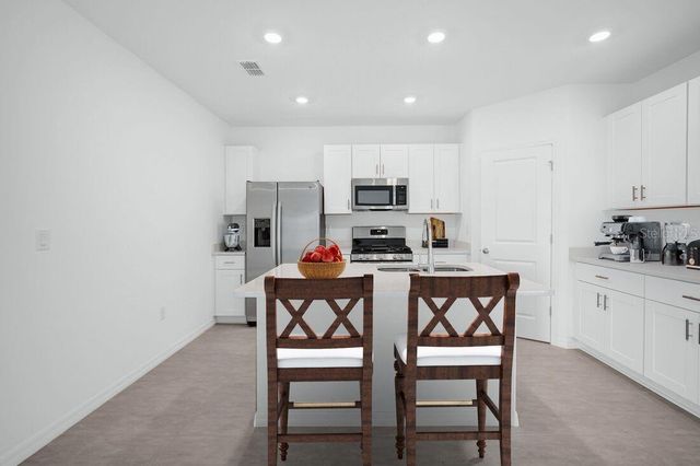 9320 CHISWELL TRAIL, Palmetto, FL 34221