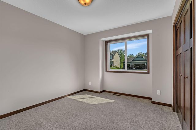 5869 Deer Street, Monticello, MN 55362