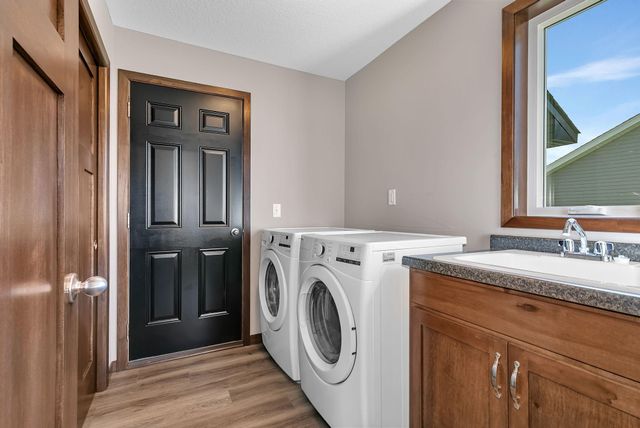 5869 Deer Street, Monticello, MN 55362