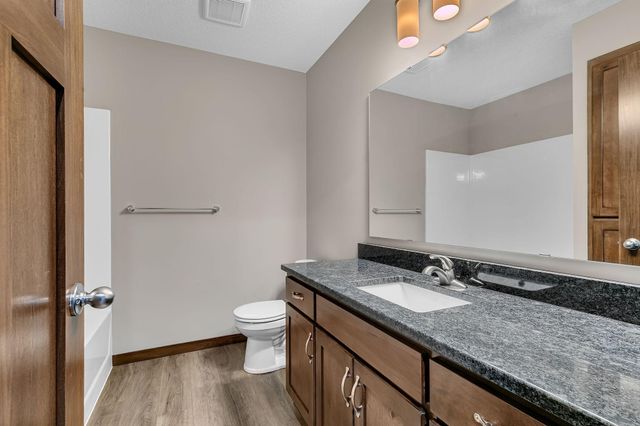 5869 Deer Street, Monticello, MN 55362