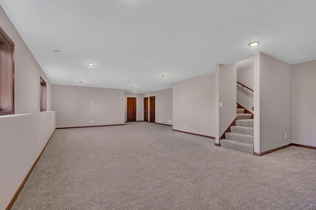 5869 Deer Street, Monticello, MN 55362