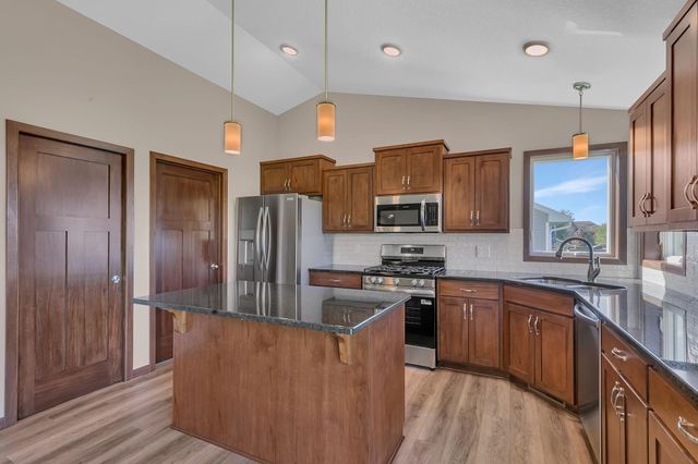 5869 Deer Street, Monticello, MN 55362