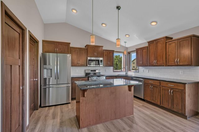 5869 Deer Street, Monticello, MN 55362