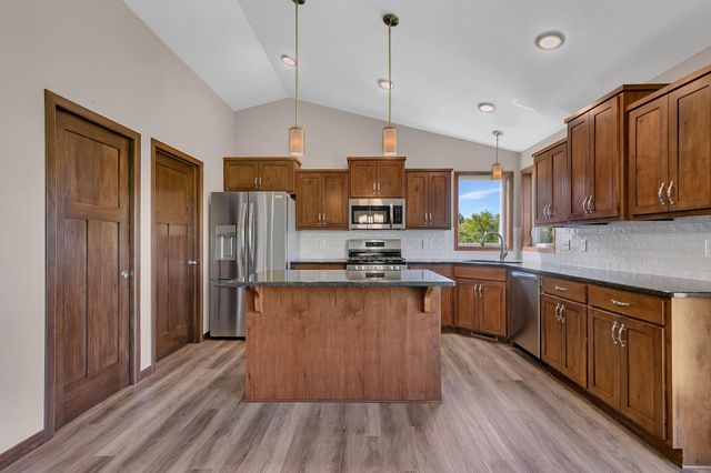 5869 Deer Street, Monticello, MN 55362
