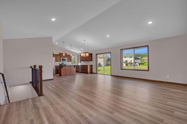 5869 Deer Street, Monticello, MN 55362