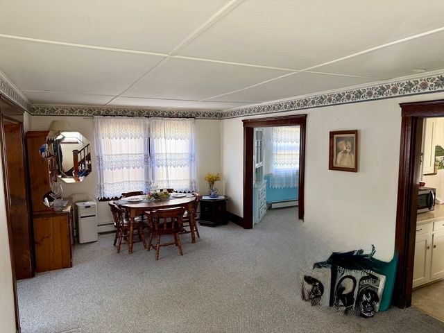 8 Lincoln Ct, Saugus, MA 01906
