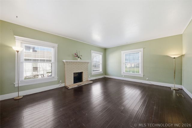 411 E 6th Street, Claremore, OK 74017