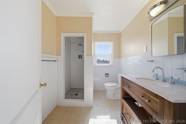 411 E 6th Street, Claremore, OK 74017