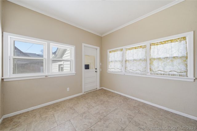 411 E 6th Street, Claremore, OK 74017