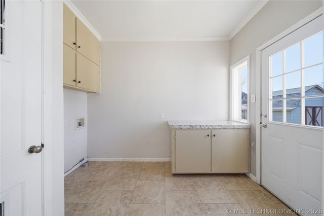 411 E 6th Street, Claremore, OK 74017