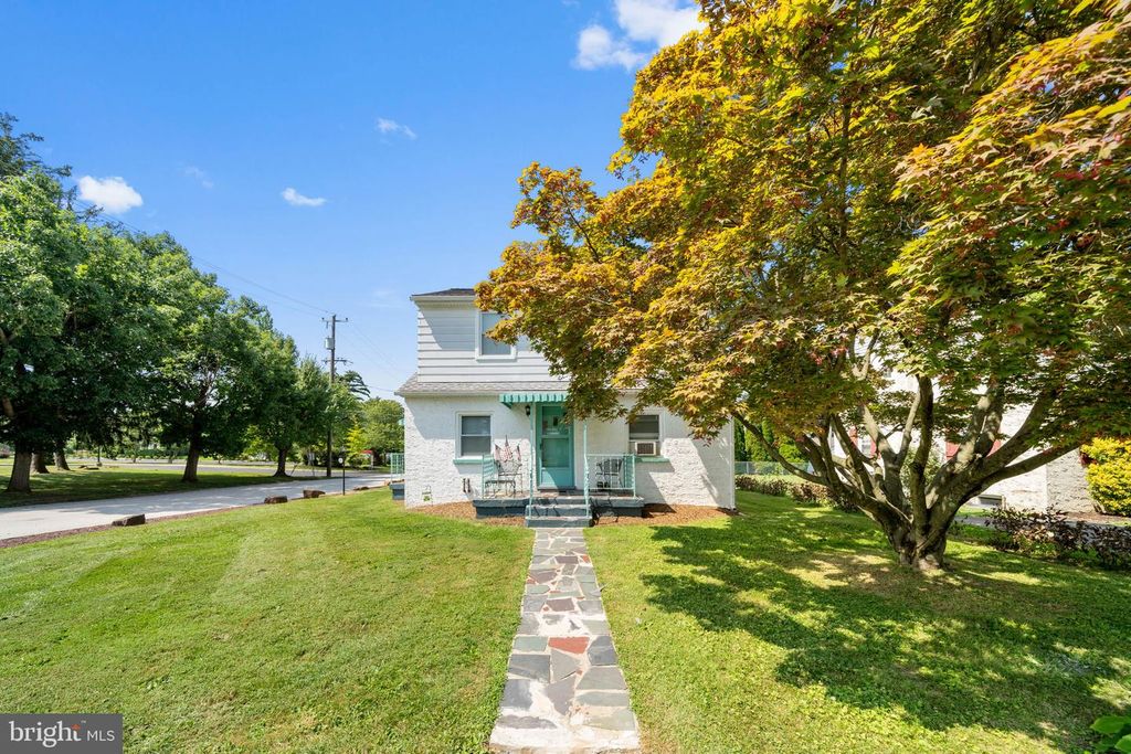 232 NEW ST, Exton, PA 19341