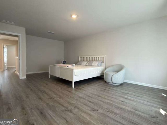 2414 Martin Spring Bend, Lawrenceville, GA 30045