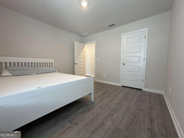 2414 Martin Spring Bend, Lawrenceville, GA 30045