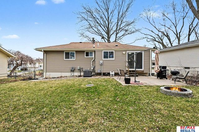6370 S 139th Avenue Circle, Omaha, NE 68137