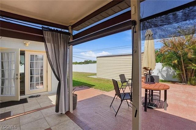 401 E Jasmine RD, Lehigh Acres, FL 33936