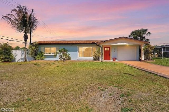 401 E Jasmine RD, Lehigh Acres, FL 33936