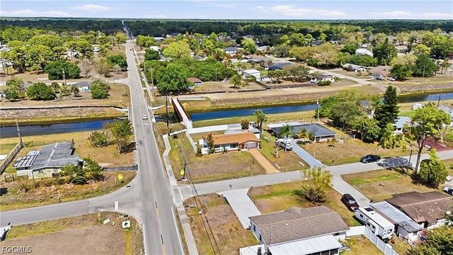 401 E Jasmine RD, Lehigh Acres, FL 33936